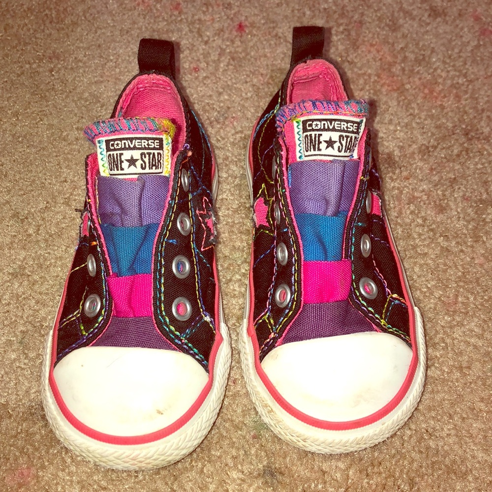 CONVERSE! 🌟
